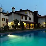 Ca' Dei Molini Alloggio per agriturismo *